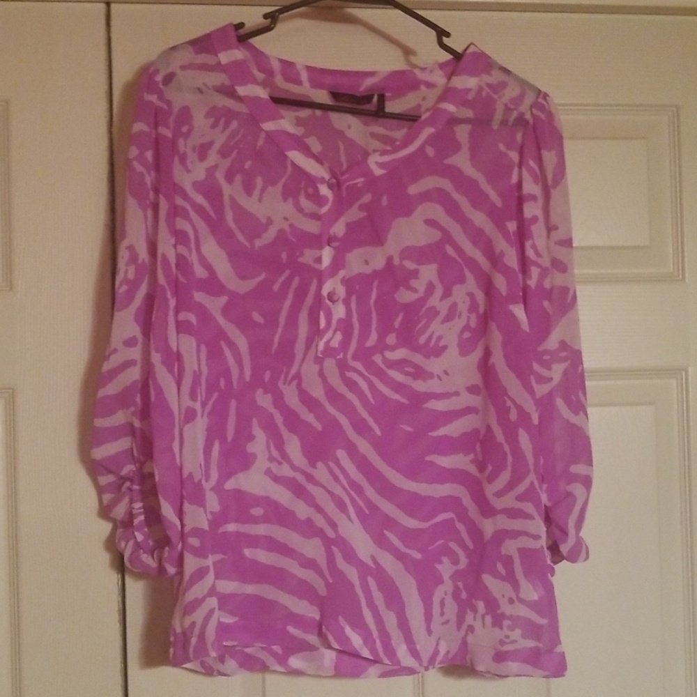 BOGO🦊BOUTIQUE Zebra print top🦊 bogo